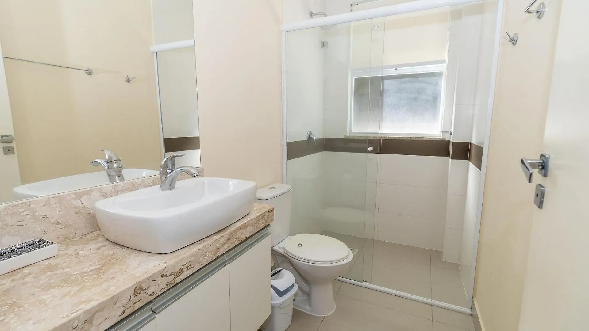 379 - Maravilhoso Apto 2 Quartos Na Lagoinha Bombinhas Apartmán